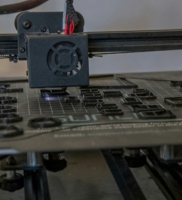 caroline-eymond-laritaz--PgJiJQeQGM-unsplash